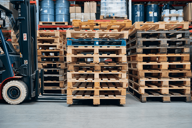 Industrial facilities & warehouses